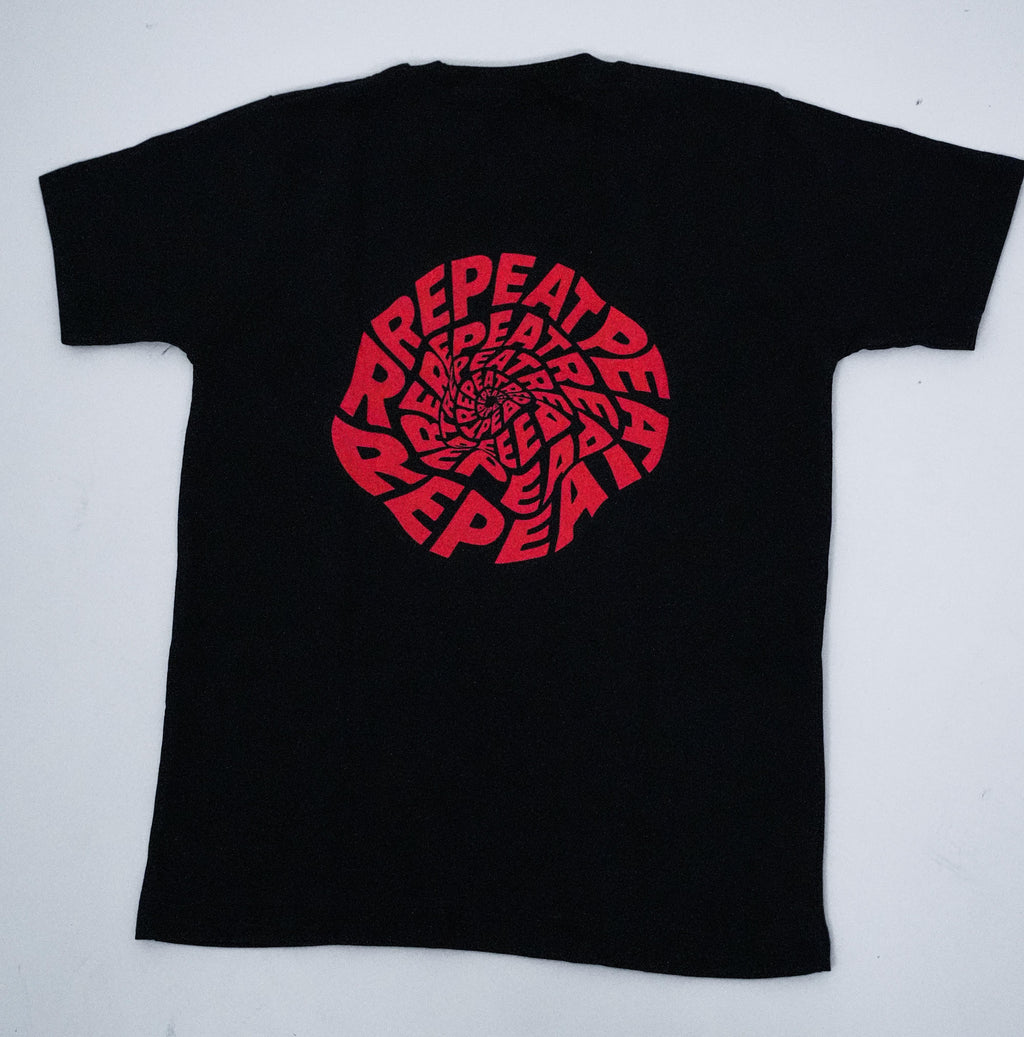 Repeat T-shirt — Zwart